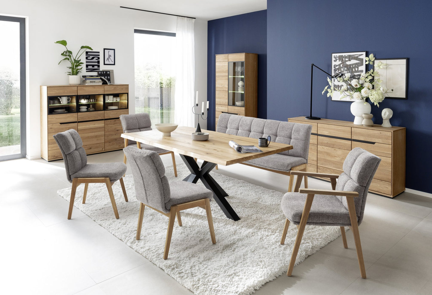 ARAYA Highboard